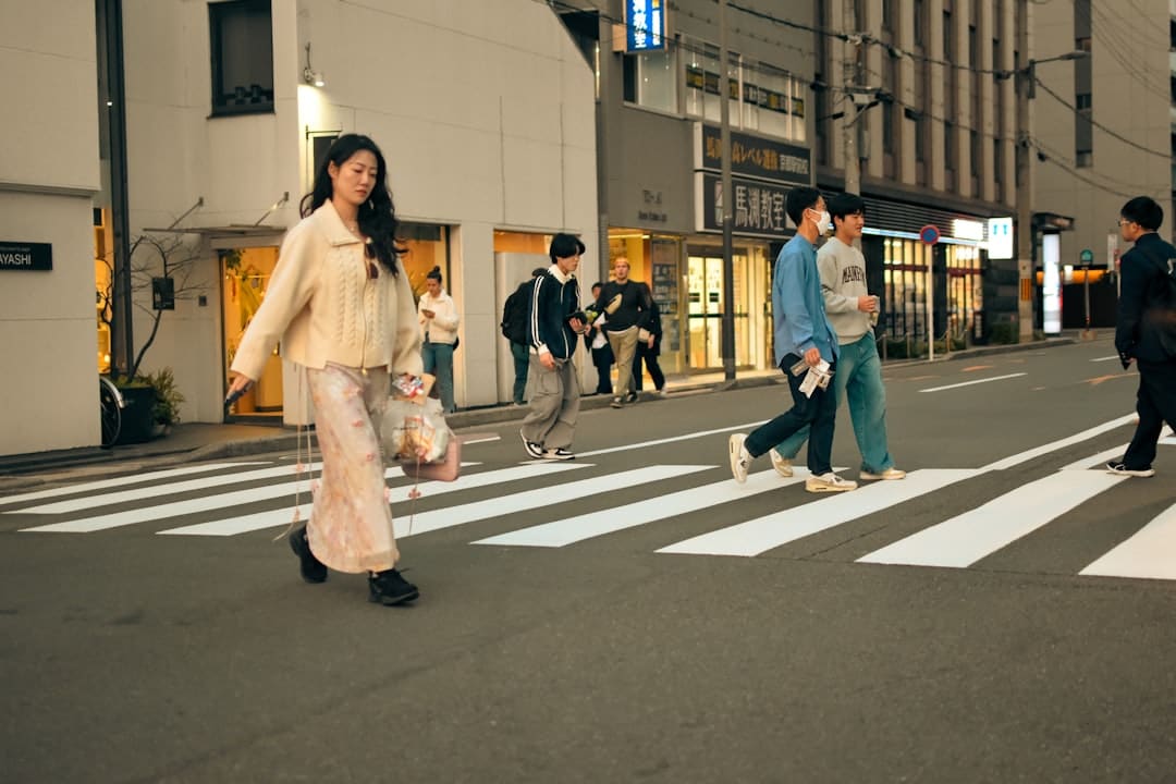 21岁欧美“国民闺女”,有孩子了!